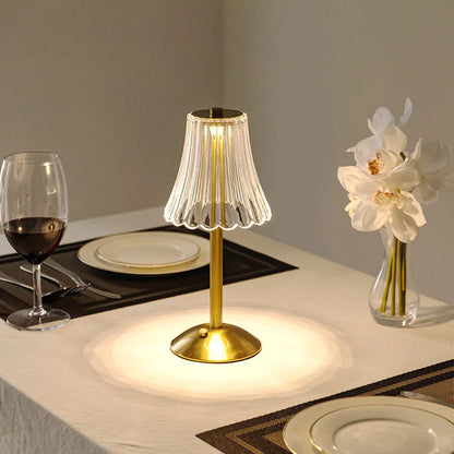 Vessica Vintage Elegance Table Light